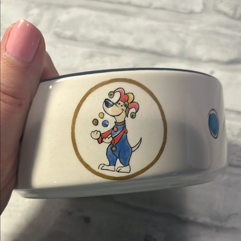 Cream Ceramic small Dog Bowl with Cartoon dogs Design juggler jester food water